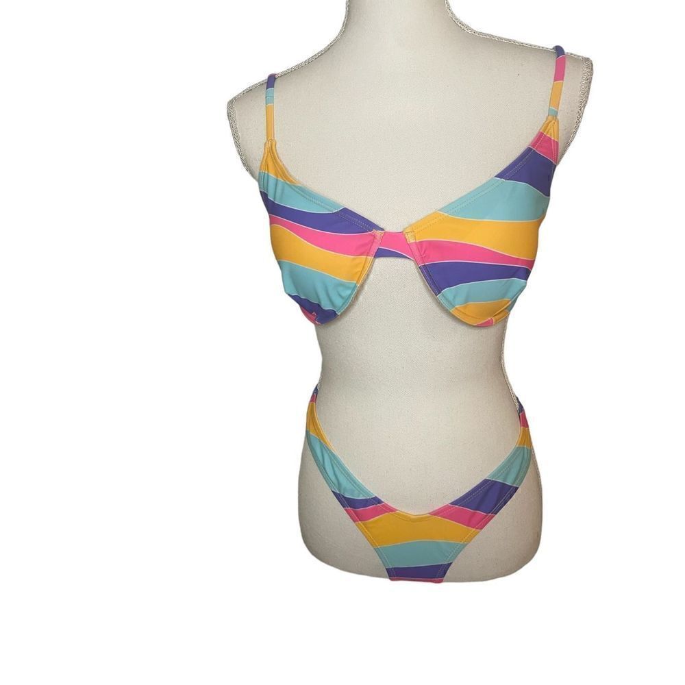 NWT Foreplay 2piece Bikini Set Multi Color Size L Vacation Pool Beach underwire